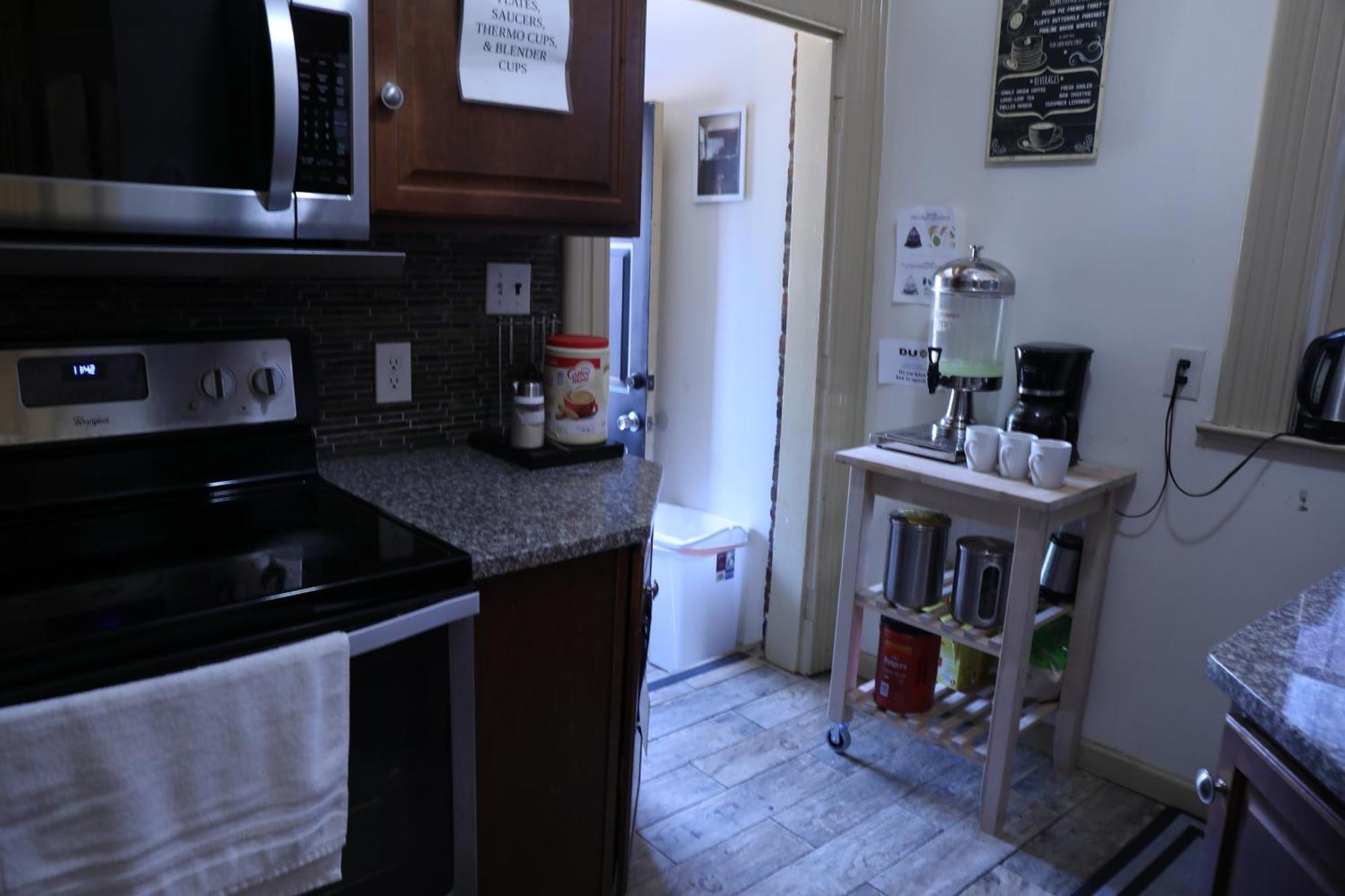 Hostel Duo Nomad (adults Only)